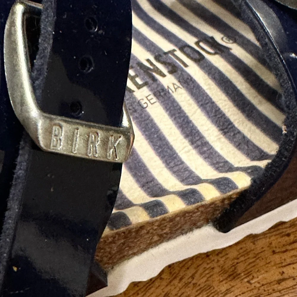 BIRKENSTOCK kids Rio nautical stripes navy Patent BF Marine Sandals